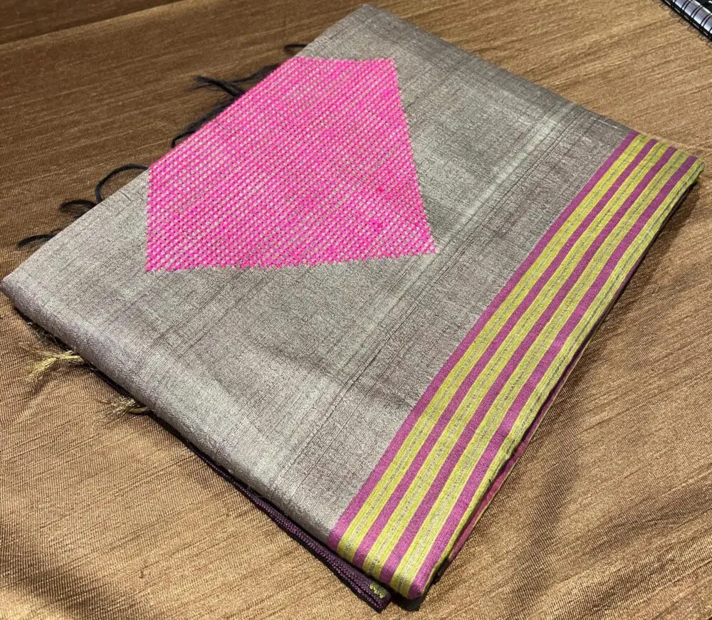 Bavan Butti Eri by Eri